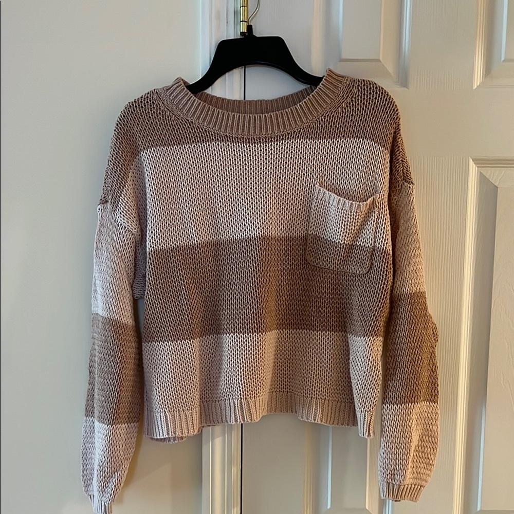 American Eagle Outfitters Brown and Cream Crew Neck Sweater
